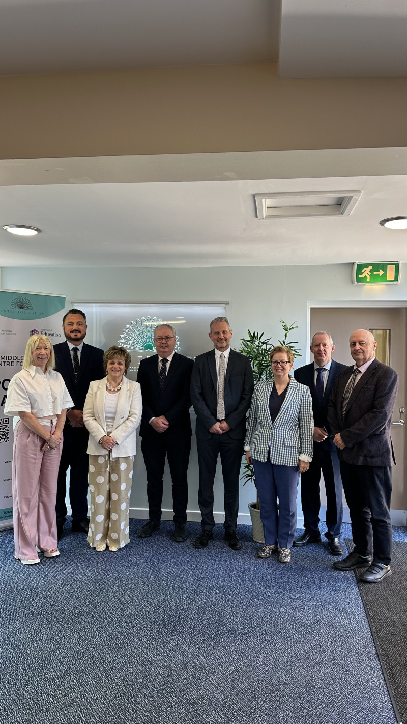 Minister Moynihan visits the centre